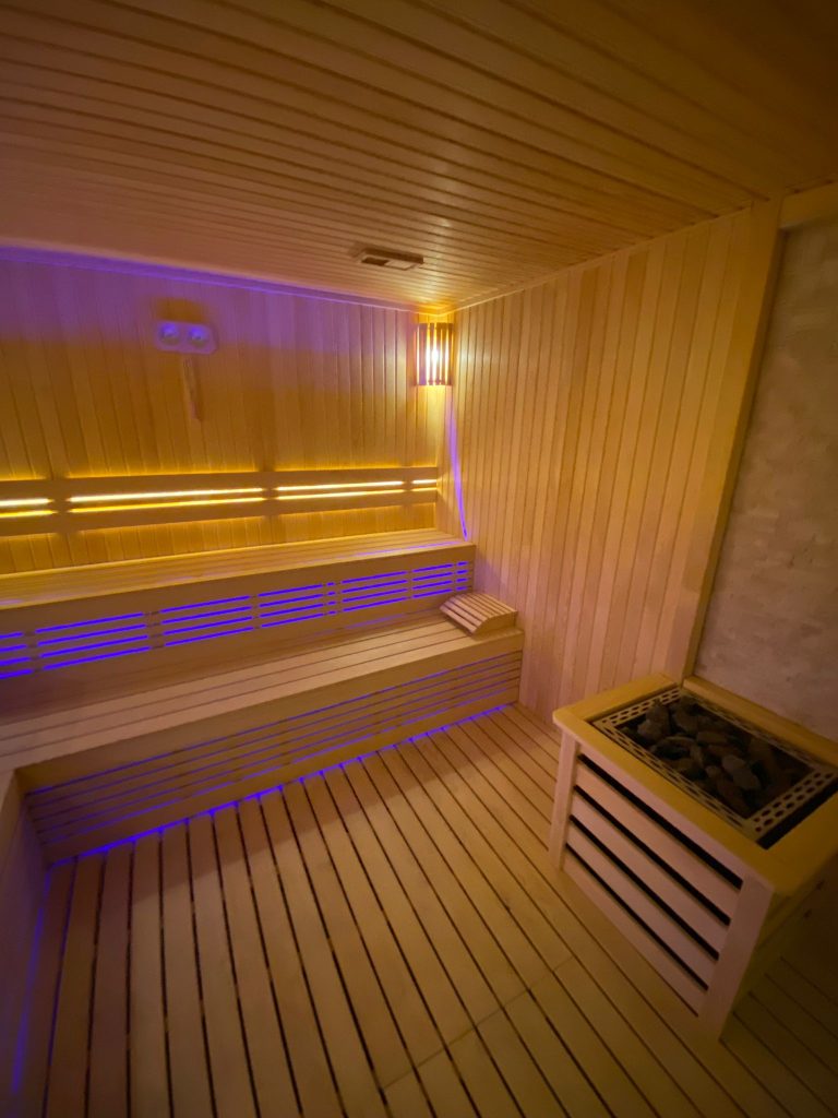 Dosso Dossi Halkalı Rezidans​ Sauna